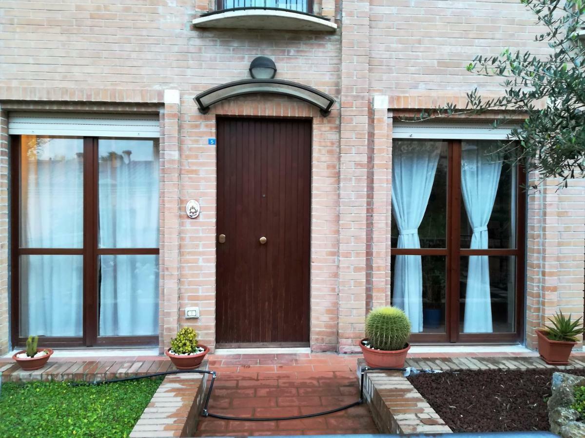 דירות סיינה Casa Arcobaleno מראה חיצוני תמונה